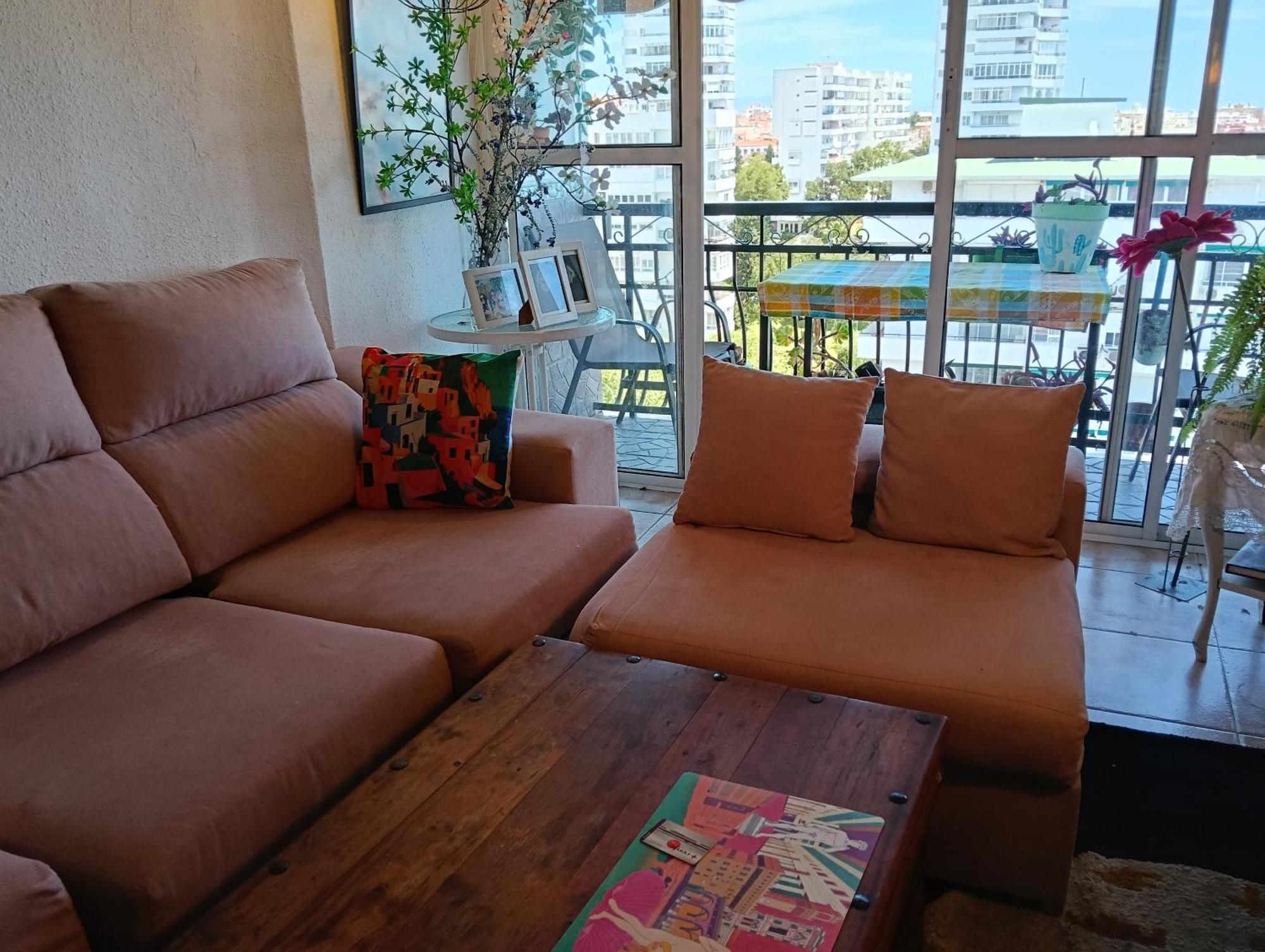 Coty'S Beach, Habitaciones En Casa Compartida ベナルマデナ エクステリア 写真
